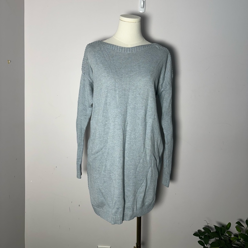EUC Womens Old Navy Light Blue Sweater Medium M Long Sleeve Shirt Top